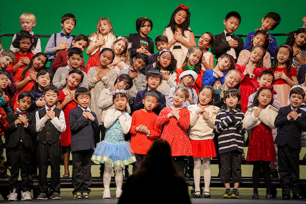 Grade 1 Holiday Show