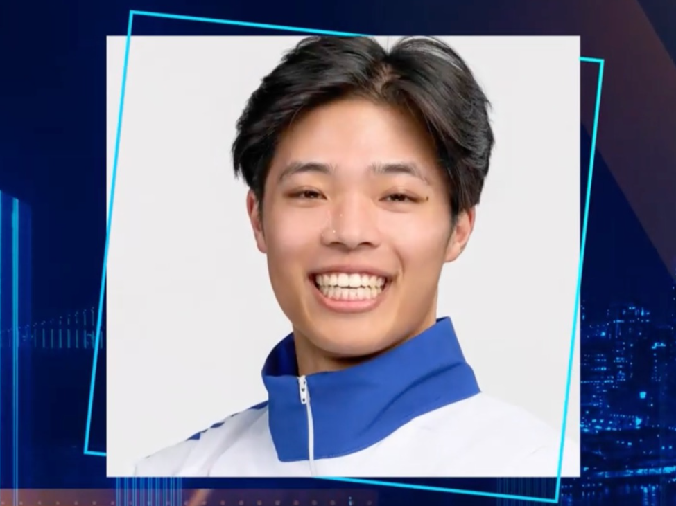Gong '19 Makes Warriors Blue Crew